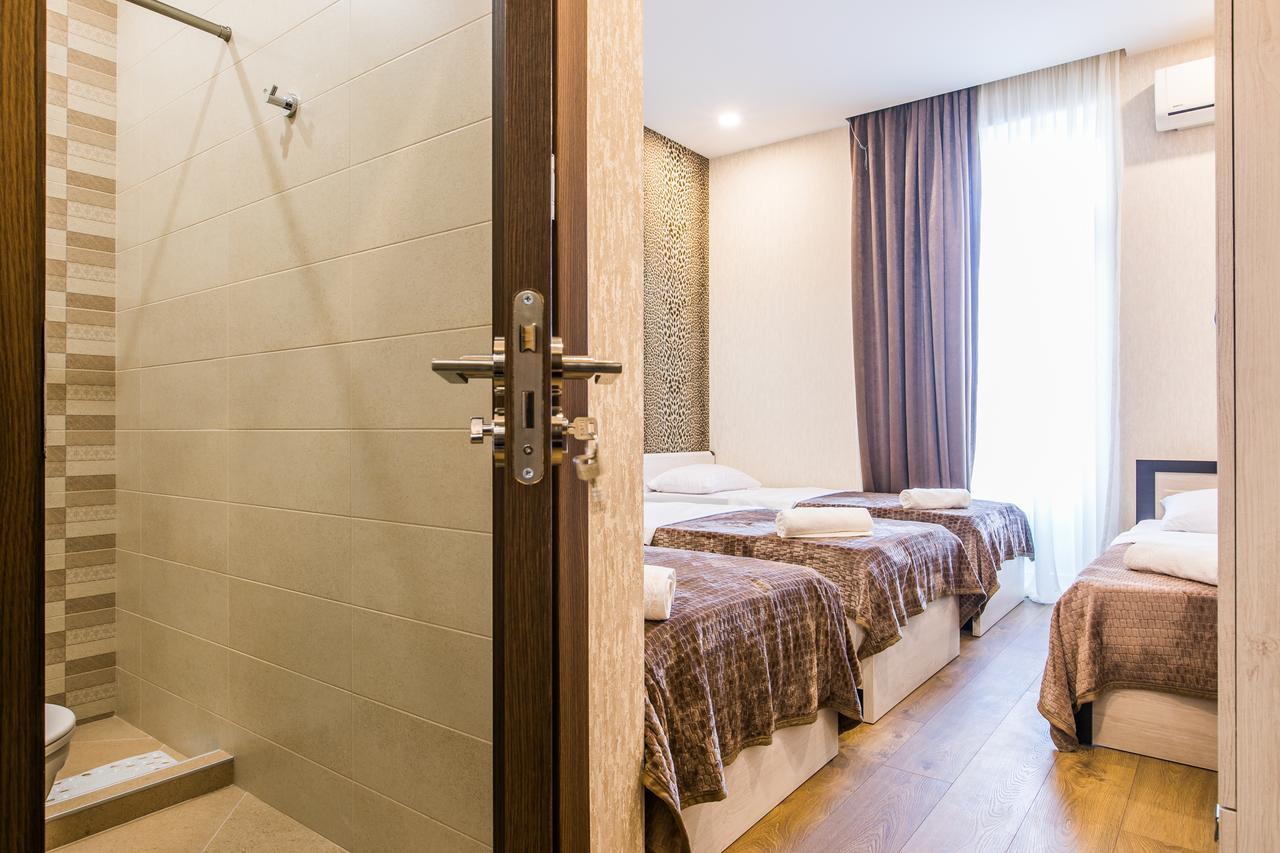 Sweet Home 6 Vip Rustaveli Avenue Tbilisi Esterno foto